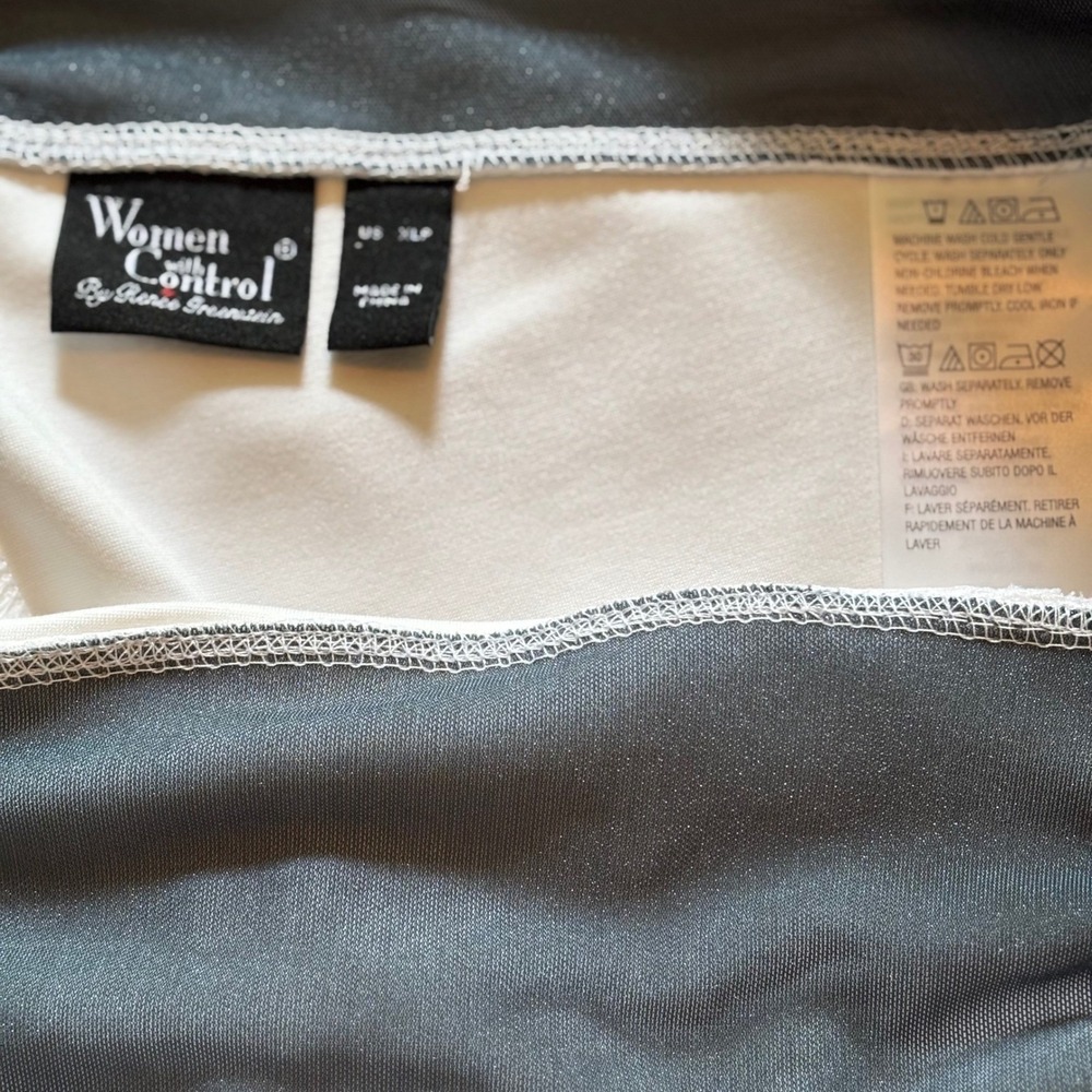 Women with Control by Renee Greenstein White Tummy Control PullOn Capri XLP EUC - Picture 3 of 7
